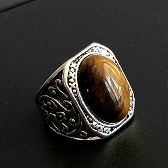 TIGER EYE POLISHED CABECHON STAINLESS STEEL FOREVER WEAR NEW SIZE 8 RING - Picture 2 of 3